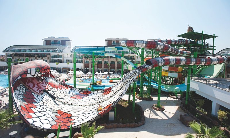Crystal Waterworld Resort & Spa 4