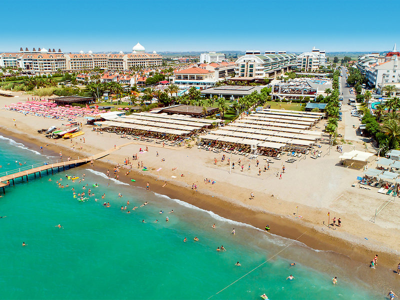 Crystal Waterworld Resort & Spa 17