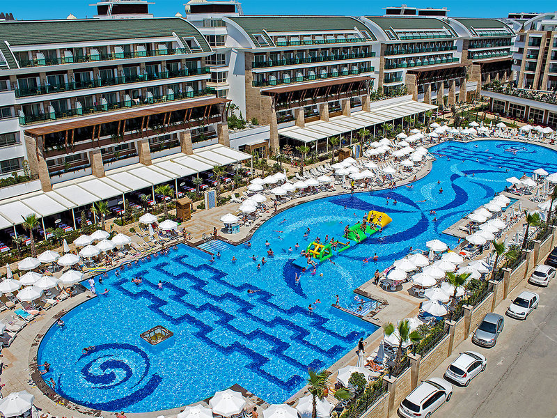Crystal Waterworld Resort & Spa 18