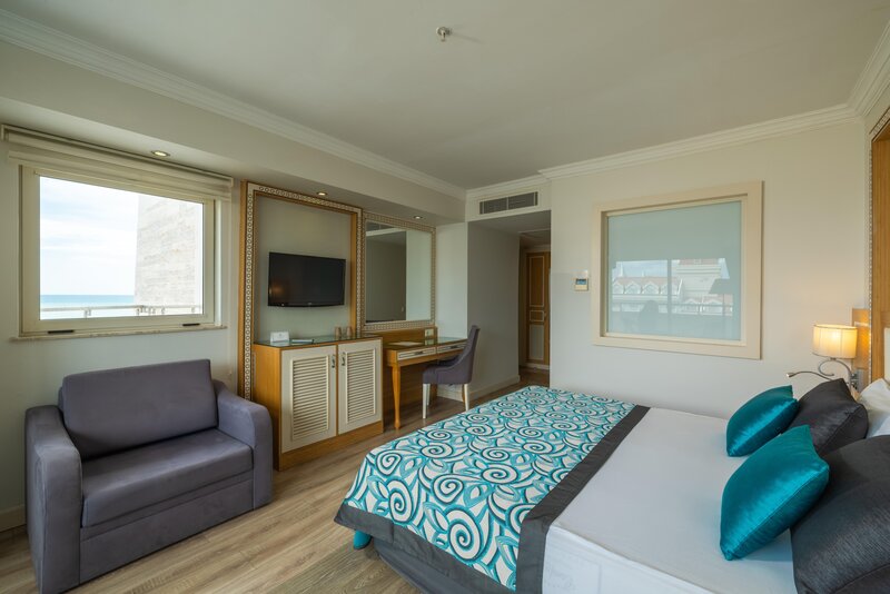 Crystal Waterworld Resort & Spa 62