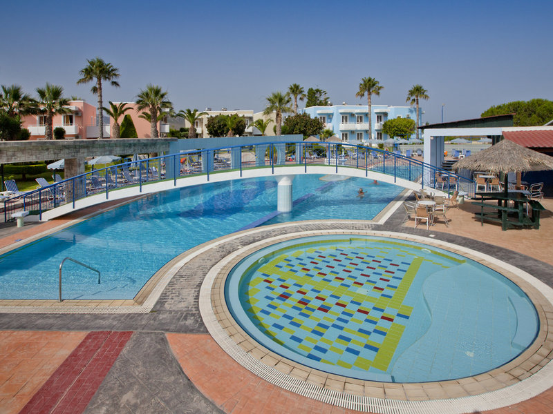 Hotel Corali 7