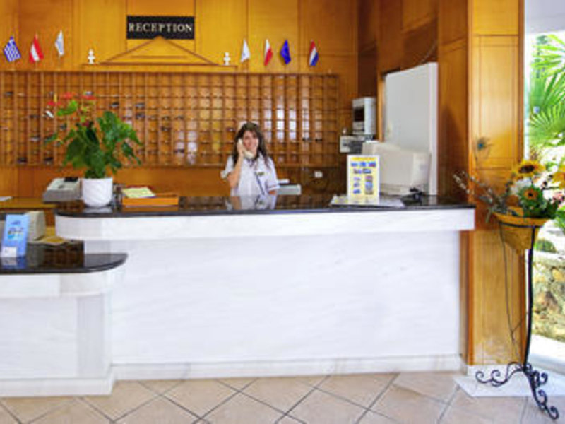 Hotel Corali 10