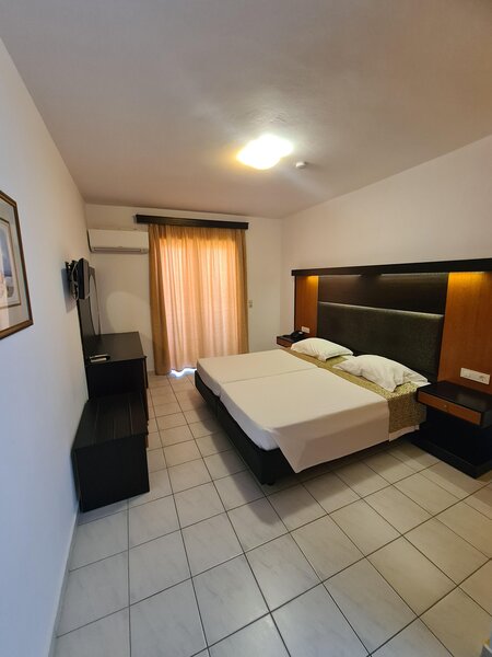 Hotel Corali 10