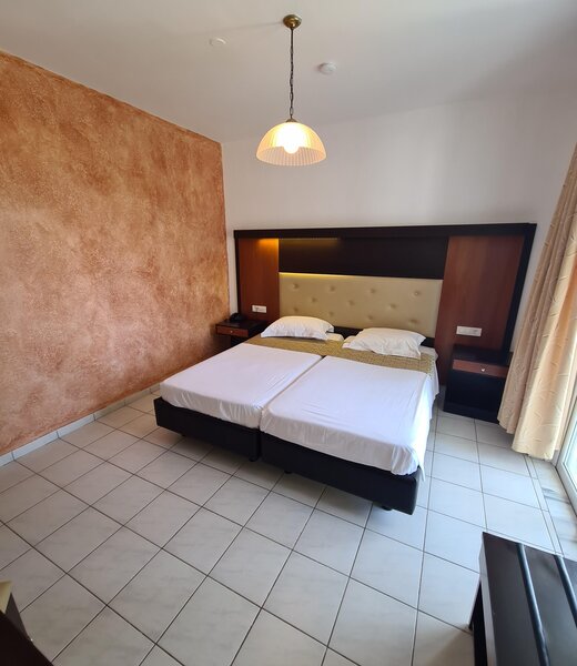 Hotel Corali 28