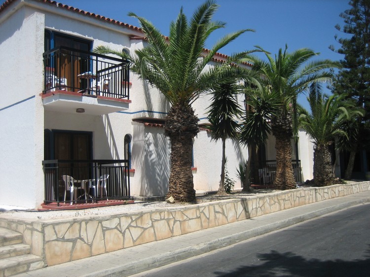 Rio Gardens 1 - Exterior