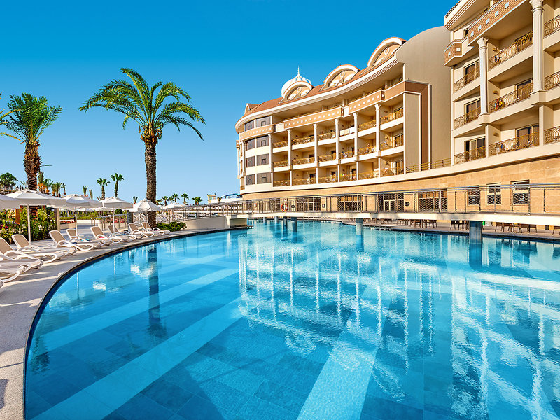 Kirman Belazur Resort & Spa 1