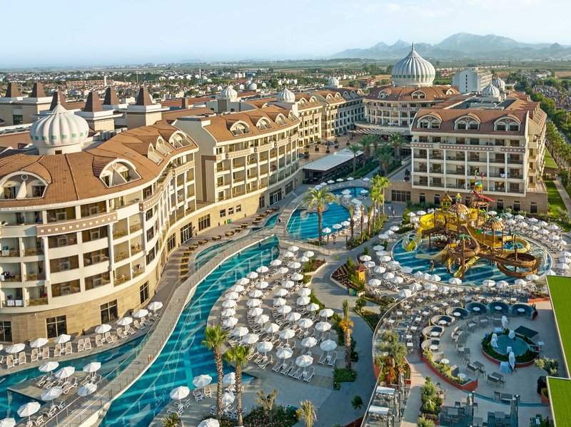 Kirman Belazur Resort & Spa 1 - Exterior