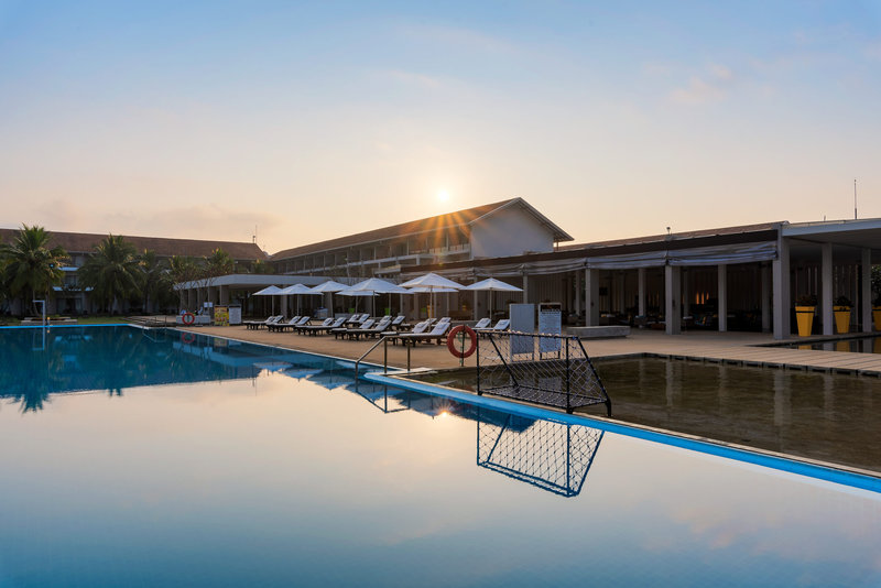 Amaya Beach Pasikudah 11