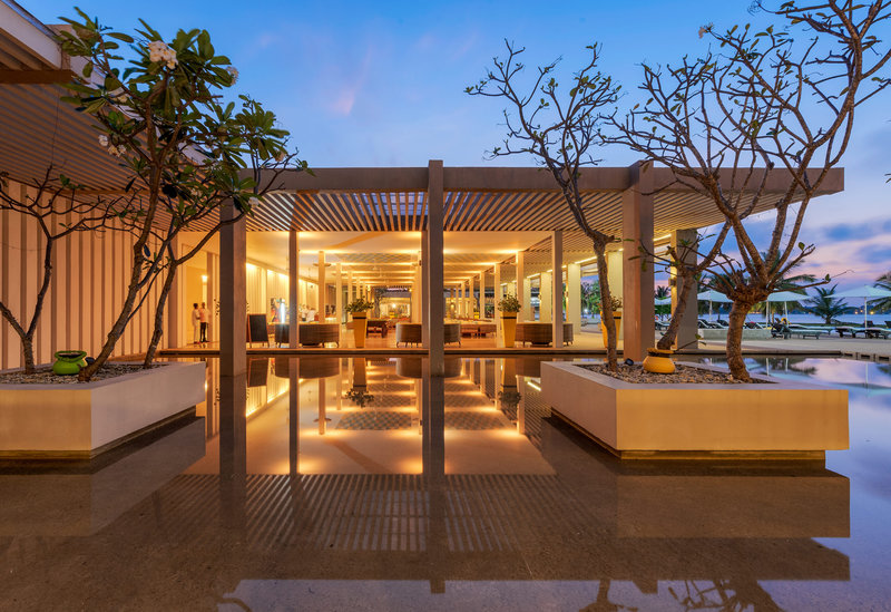 Amaya Beach Pasikudah 12