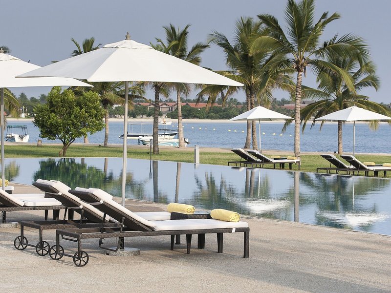 Amaya Beach Resort & Spa Passikudah 1