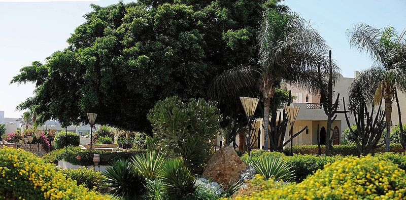 SENTIDO Reef Oasis Senses Resort 8