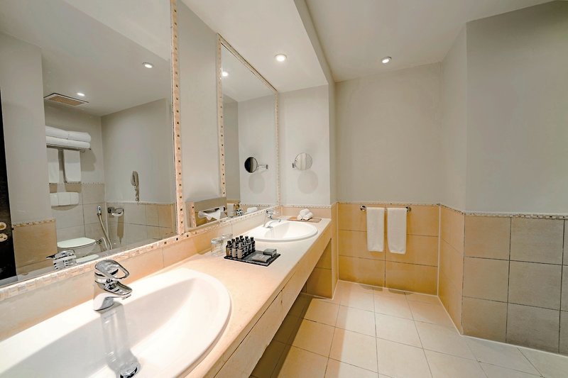 SENTIDO Reef Oasis Senses Resort 36