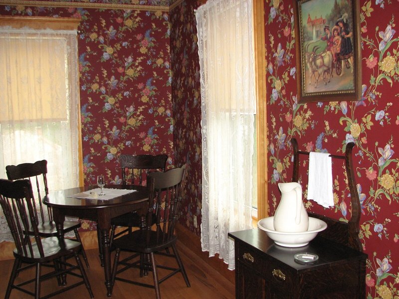 Chateau Albert 3