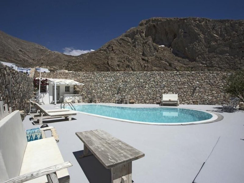 Lava Rock Villa 14