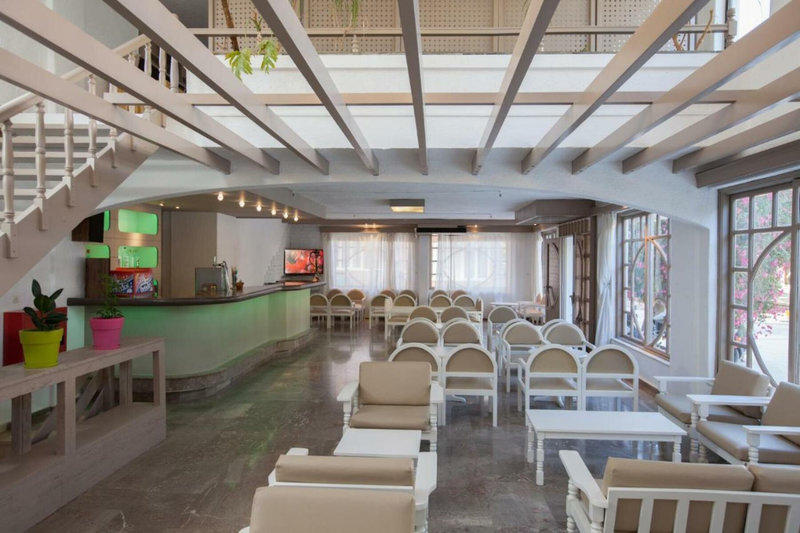 Apollon Hotel 8