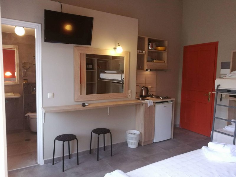 Rouda Bay Beach Hotel 10