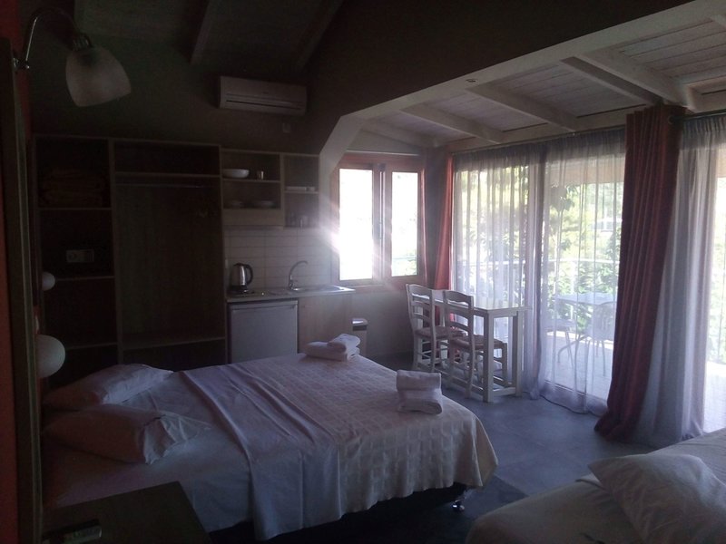 Rouda Bay Beach Hotel 36