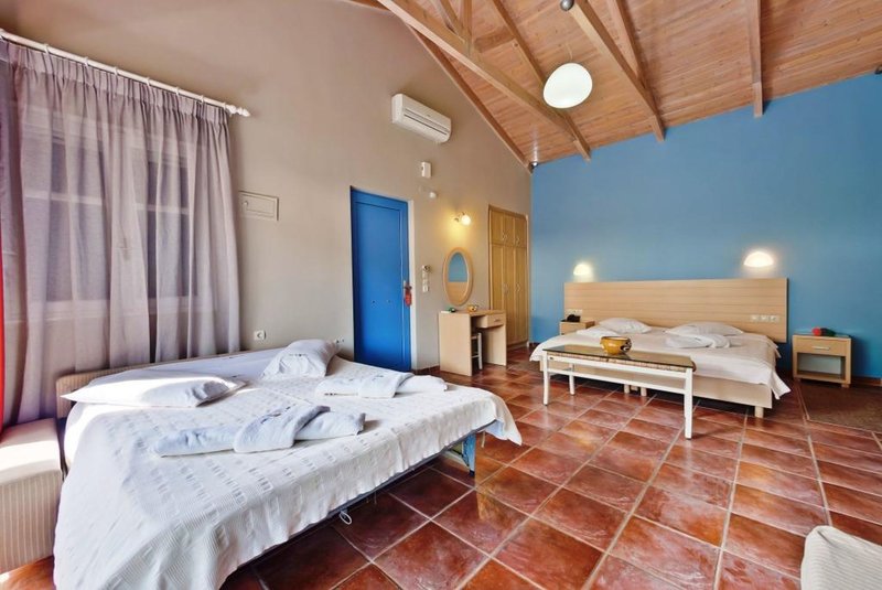 Rouda Bay Beach Hotel 12