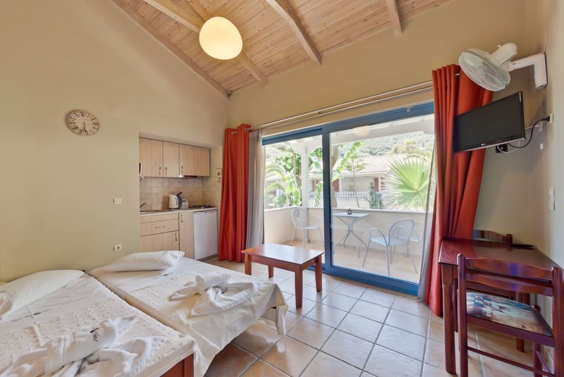 Rouda Bay Beach Hotel 20