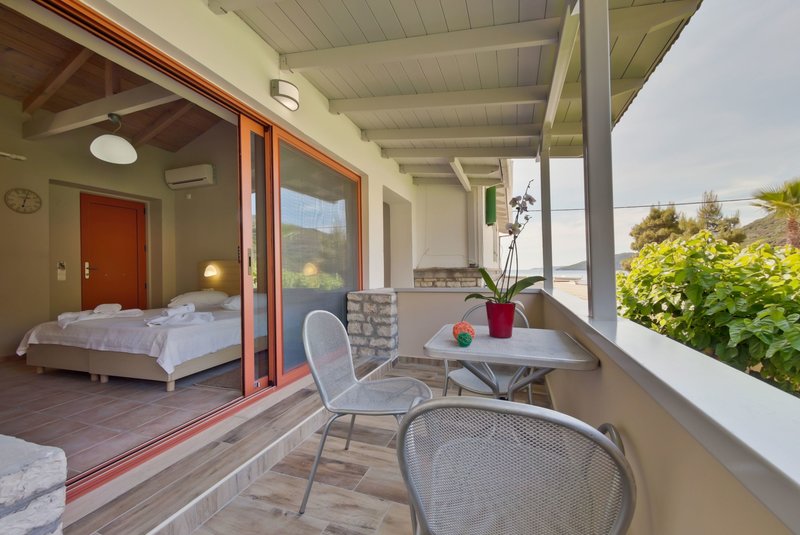 Rouda Bay Beach Hotel 25