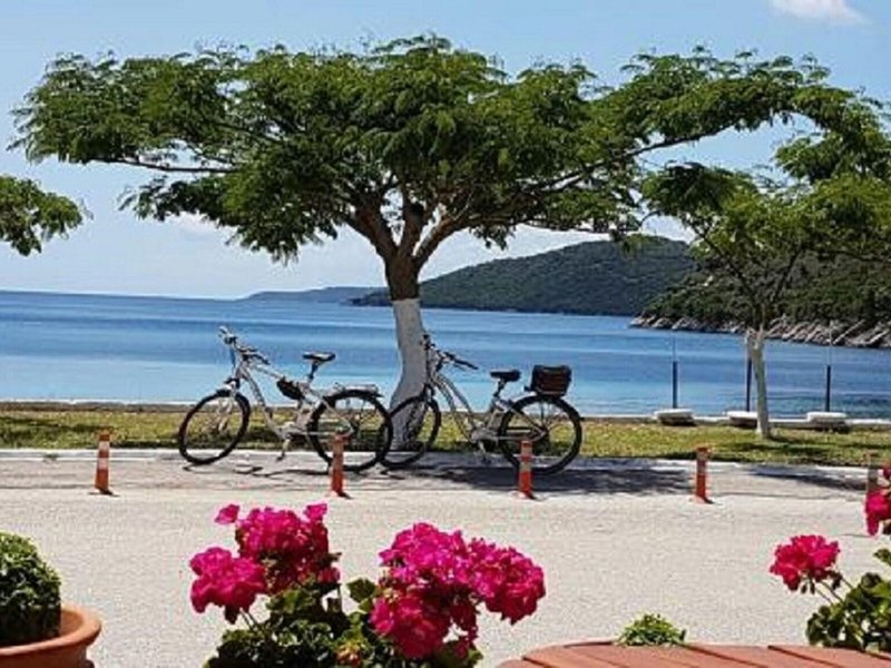 Rouda Bay Beach Hotel 10