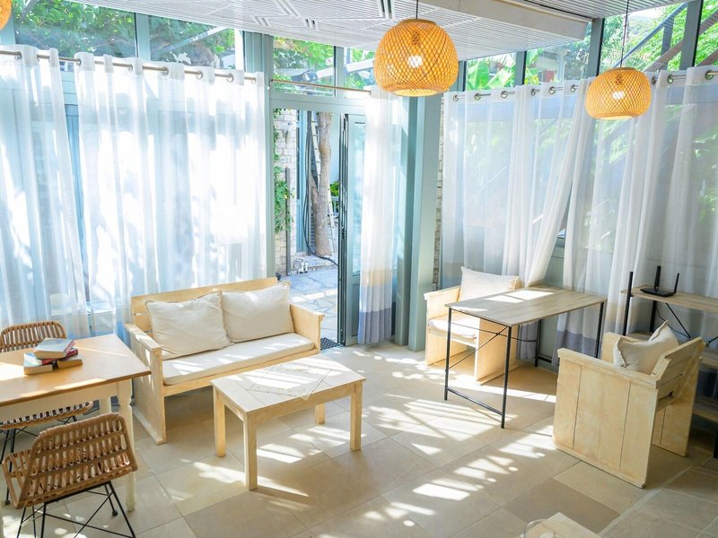 Rouda Bay Beach Hotel 26