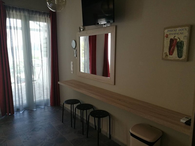 Rouda Bay Beach Hotel 27