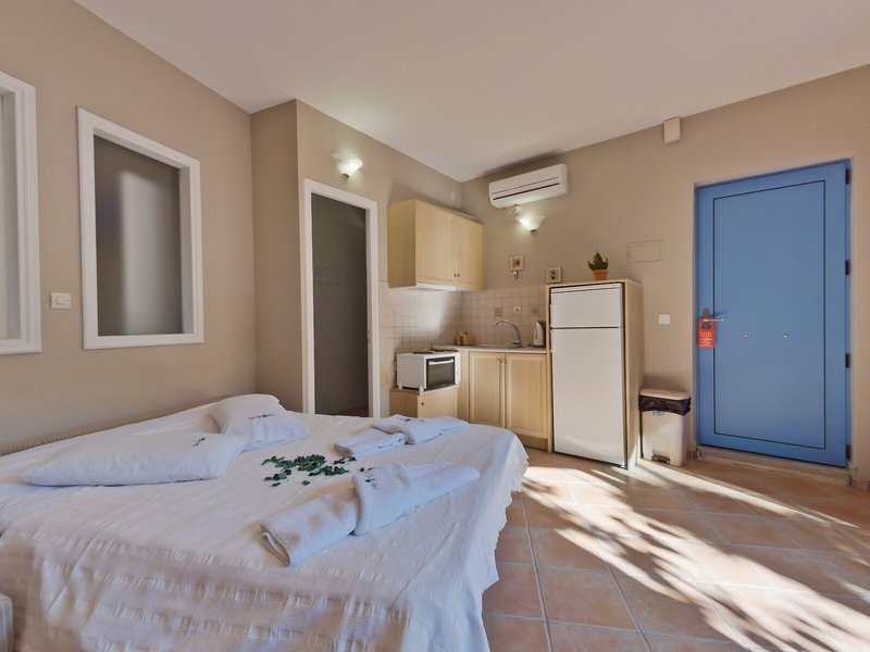 Rouda Bay Beach Hotel 34