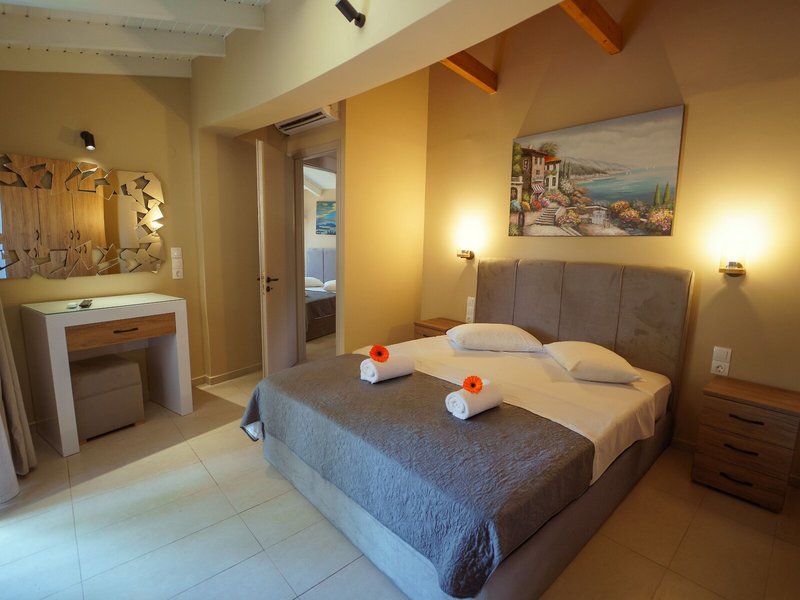 Rouda Bay Beach Hotel 41