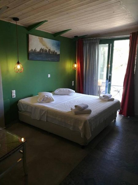 Rouda Bay Beach Hotel 43