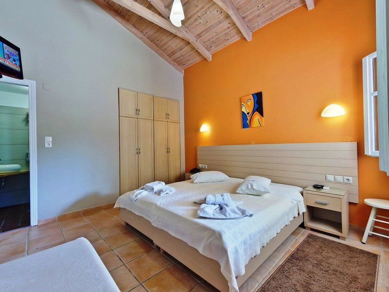 Rouda Bay Beach Hotel 47