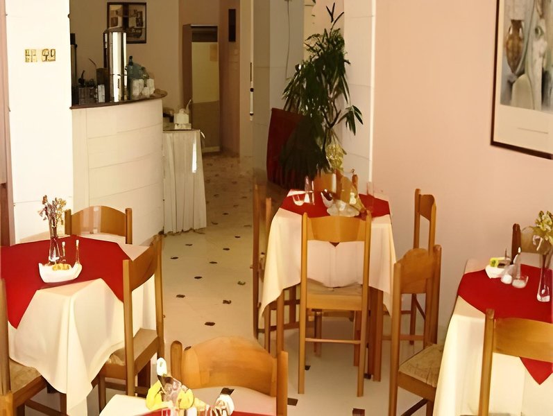 Coronis 1 - Restaurant