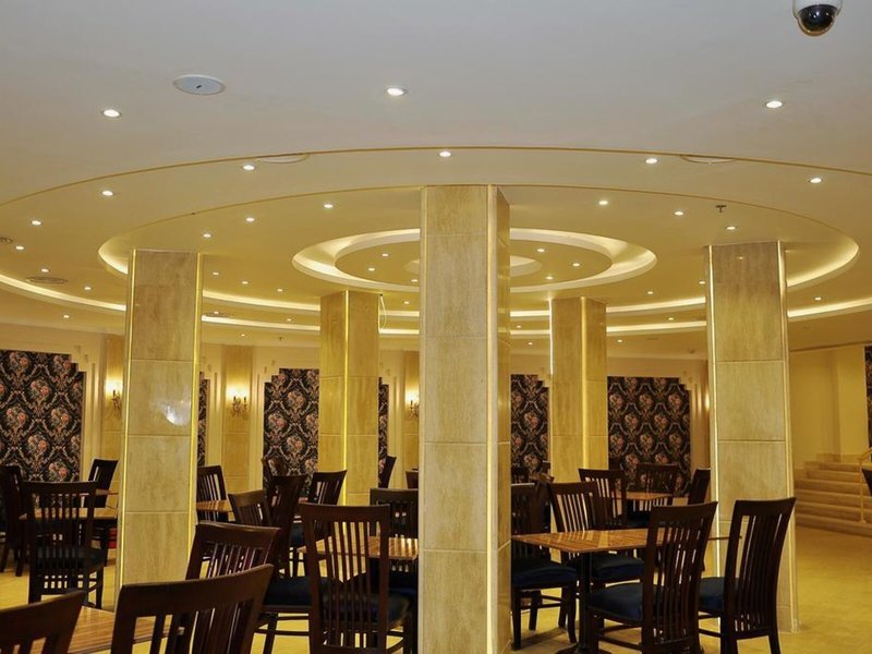Cleopatra Hotel 2