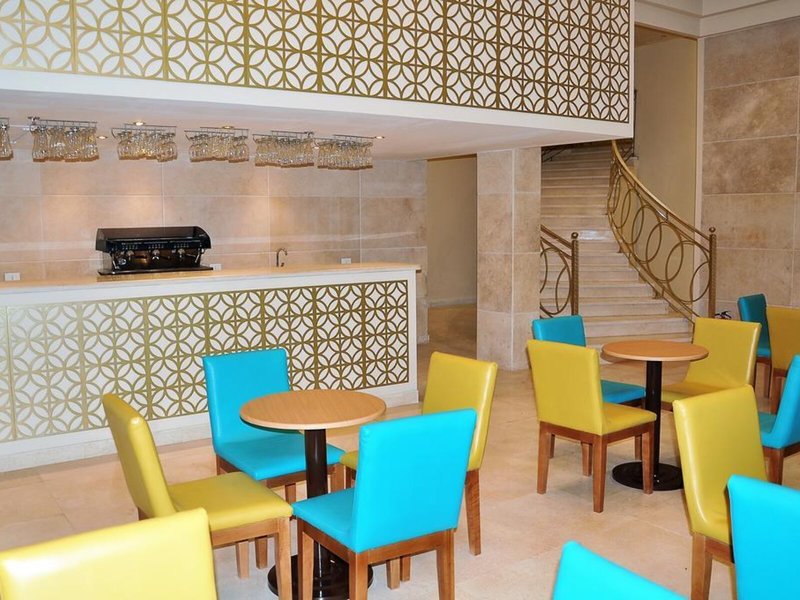 Cleopatra Hotel 3