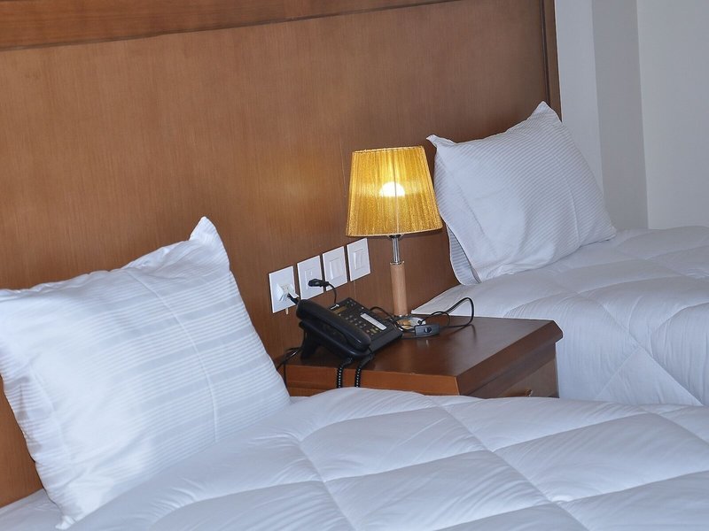 Cleopatra Hotel 13