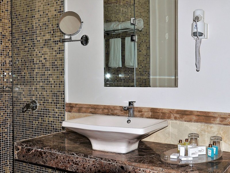 Cleopatra Hotel 20