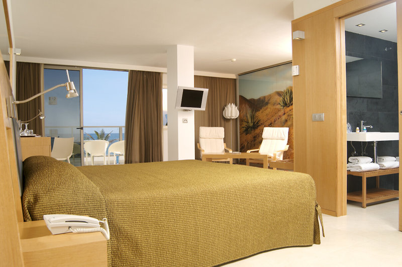 R2 Bahia Playa Design Hotel & Spa 4