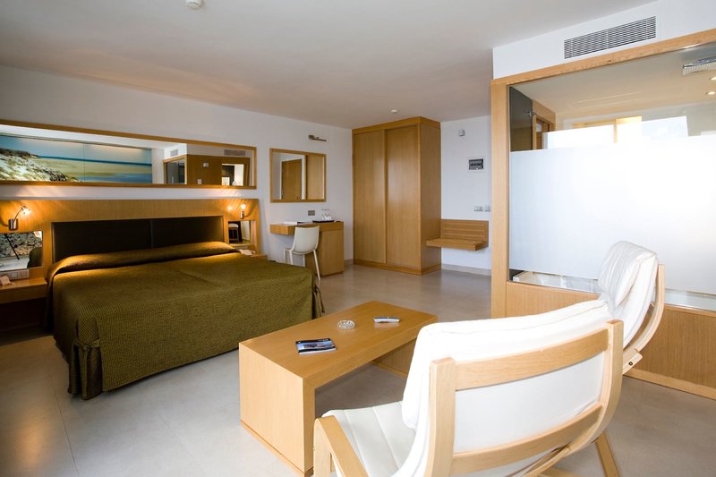 R2 Bahia Playa Design Hotel & Spa 10