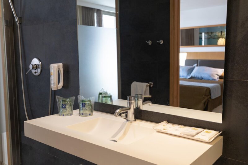 R2 Bahia Playa Design Hotel & Spa 34