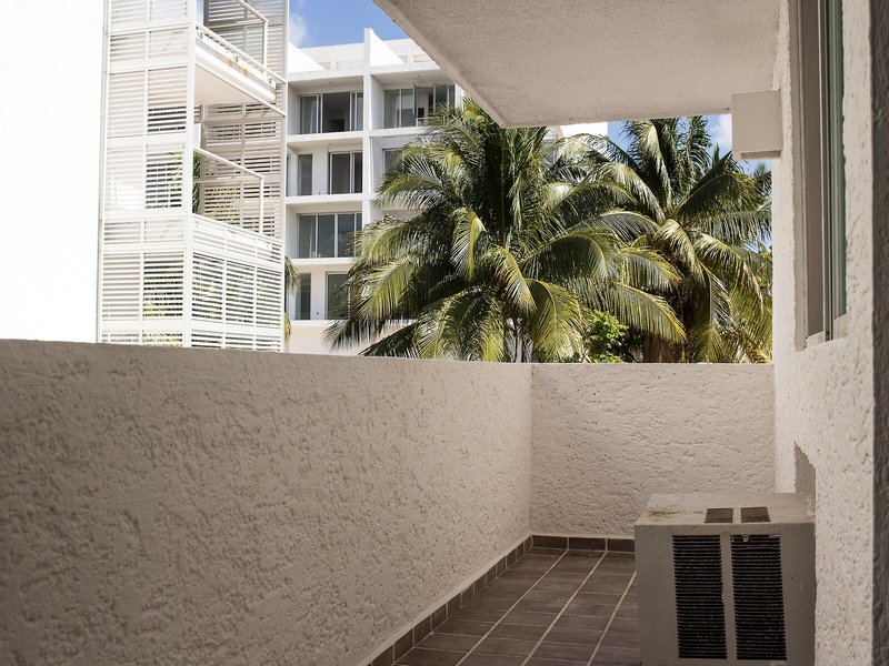 Las Gaviotas Hotel & Suites 4