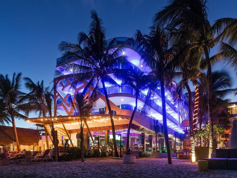 The Carmen Hotel Ocean Front by Kavia 5
