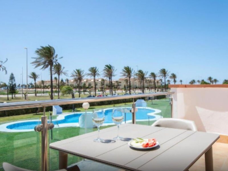 Pierre & Vacances Residenz Roquetas de Mar 16