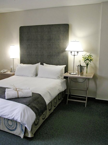 Protea Hotel Cape Town Sea Point 6