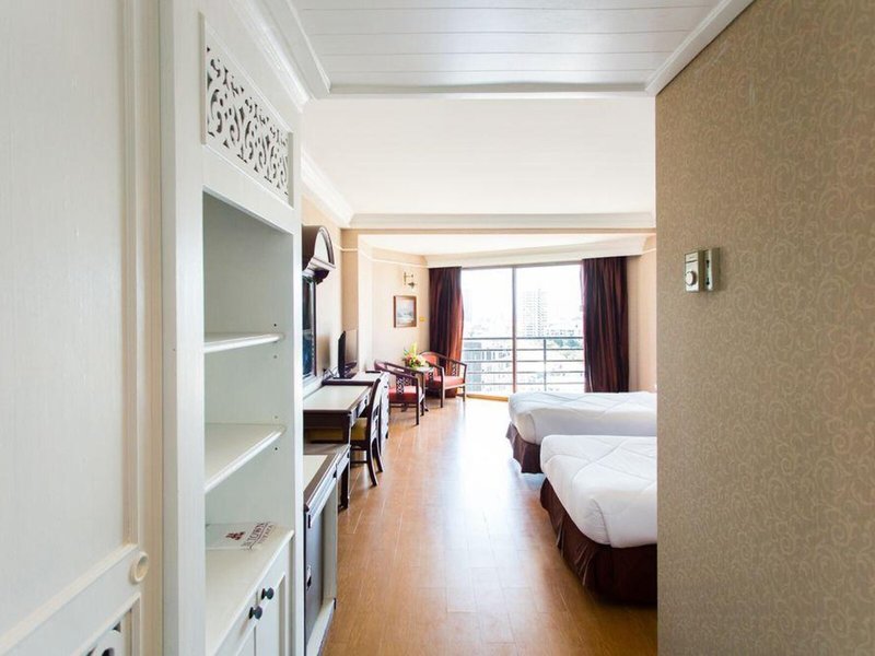 First Pacific Hotel & Convention 12