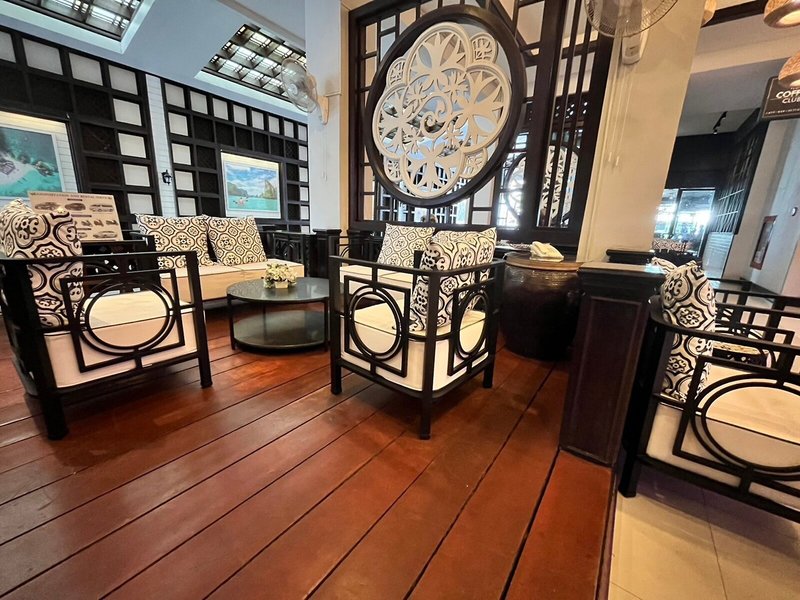 Days Inn by Wyndham Patong Beach 17