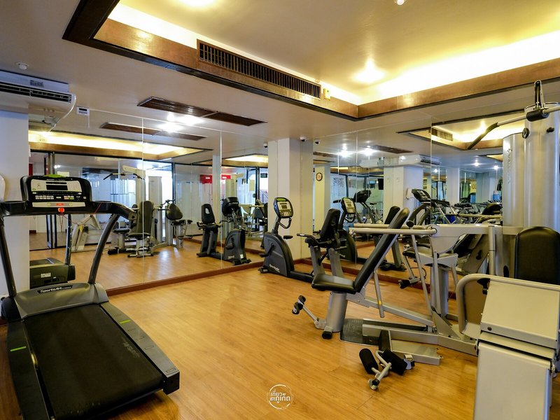 Days Inn by Wyndham Patong Beach 32