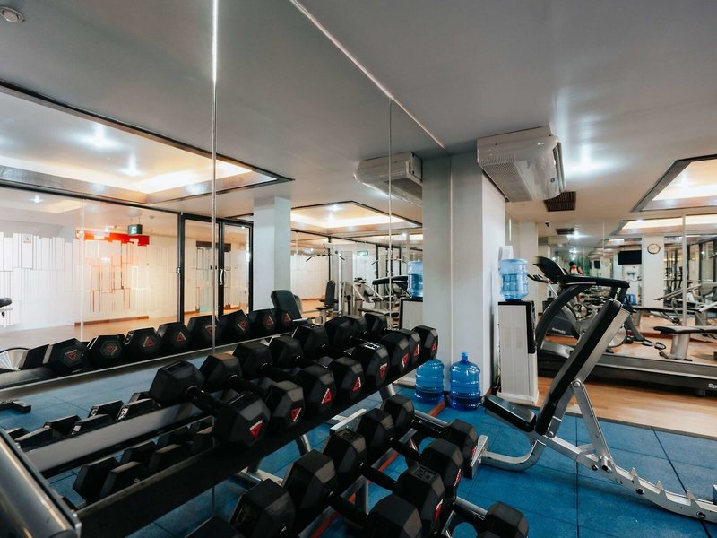 Days Inn by Wyndham Patong Beach 34