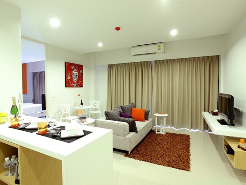 The Lantern Resorts Patong 18