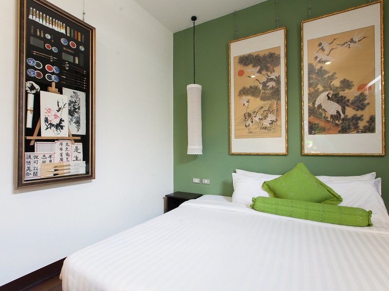 The Memory at On On Hotel 6