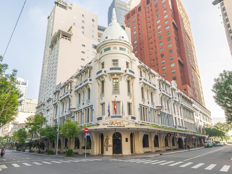 Grand Hotel Saigon 4